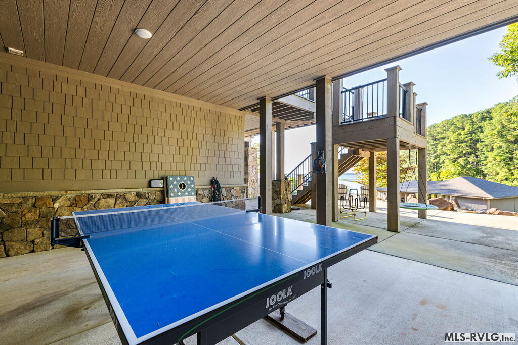 118 Fleming Meadows Drive