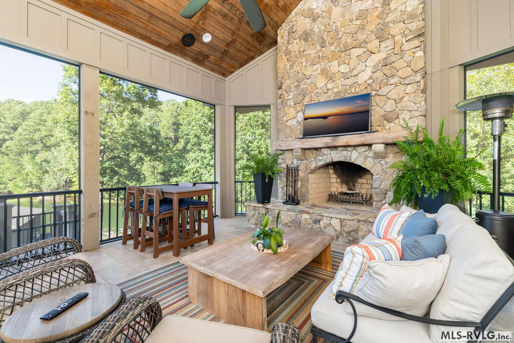 118 Fleming Meadows Drive