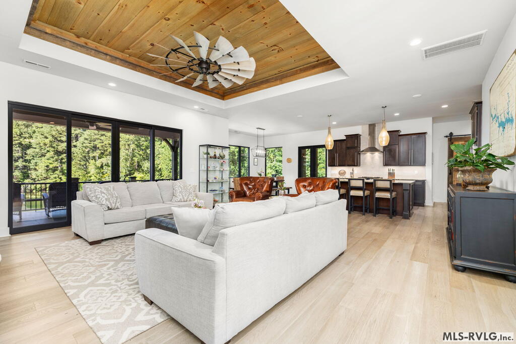 118 Fleming Meadows Drive