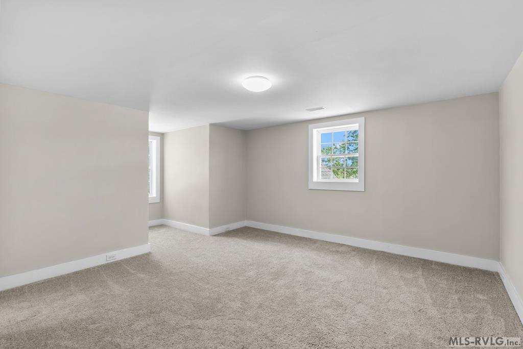 1350 Rawlings Rd