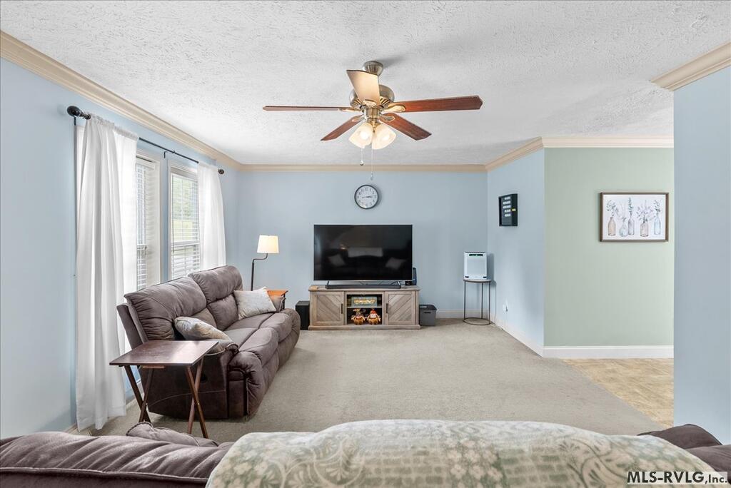115 Knotts Lane