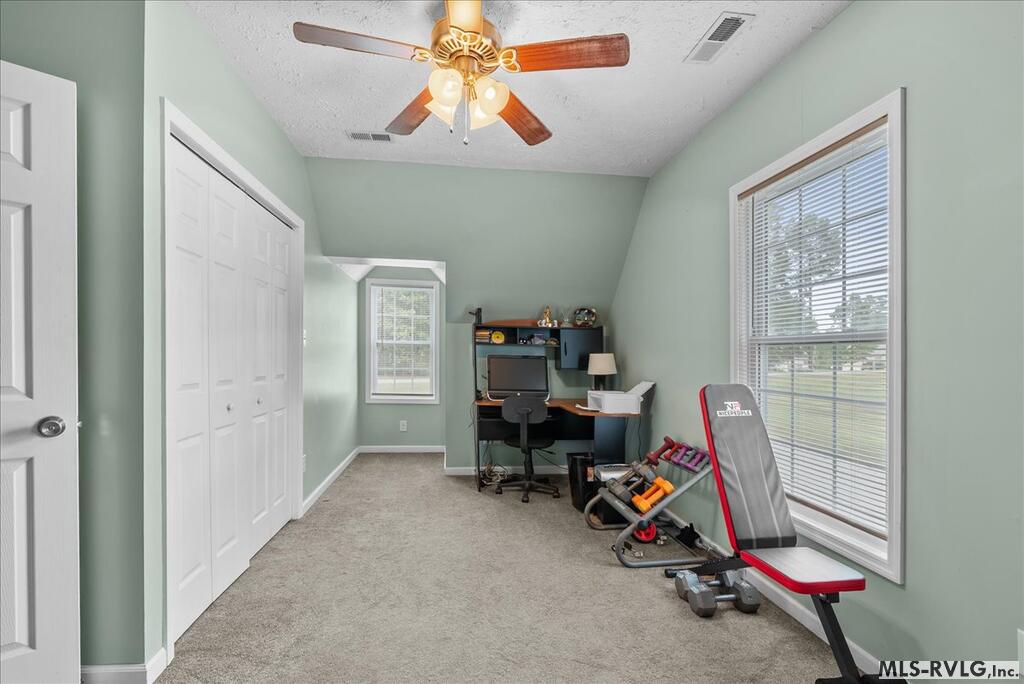115 Knotts Lane