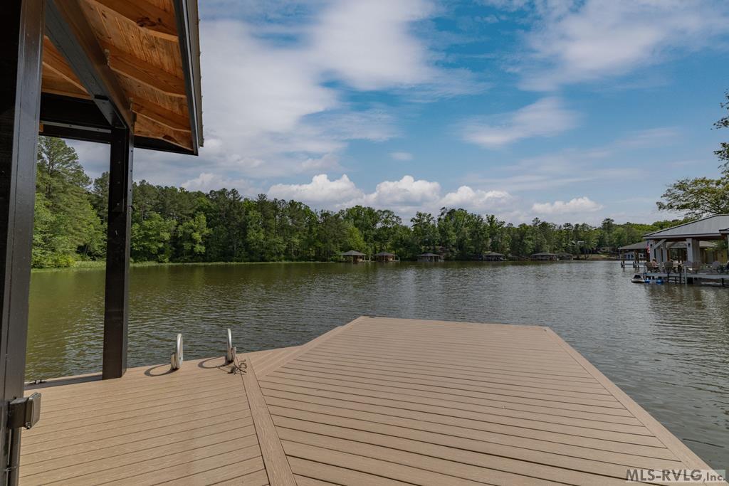 688 Waterlyn Drive
