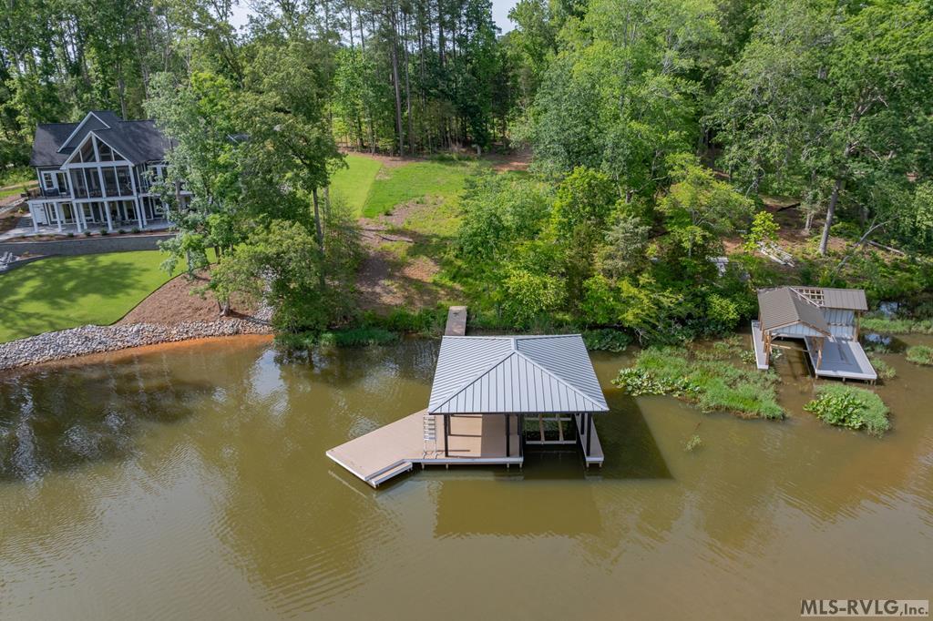 688 Waterlyn Drive