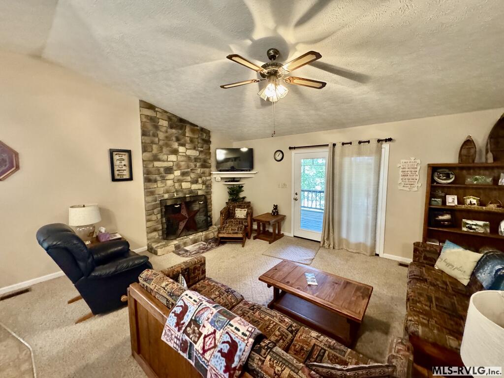994 Strawberry Lane