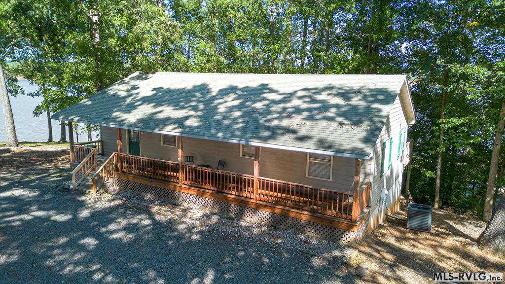 994 Strawberry Lane