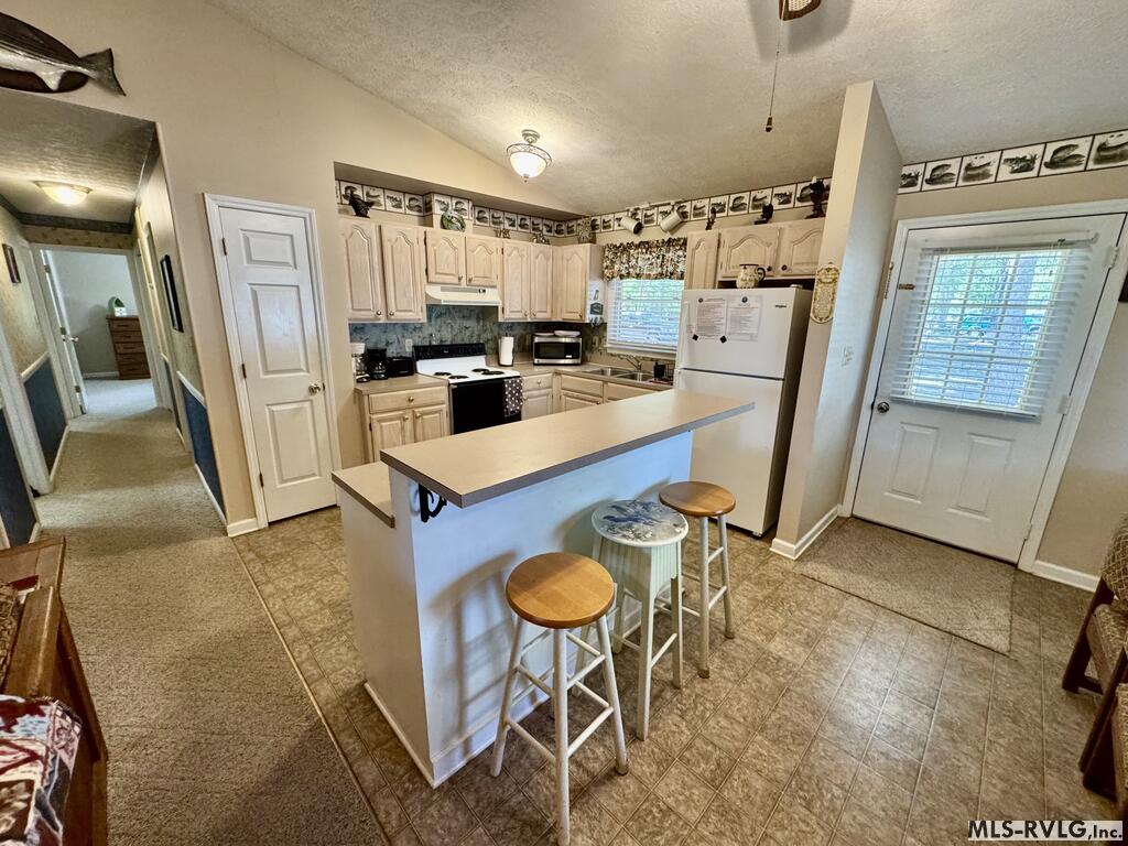 994 Strawberry Lane