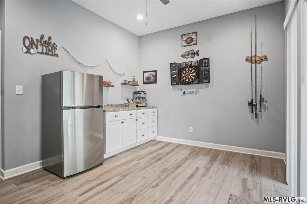 115 Rowboat Way
