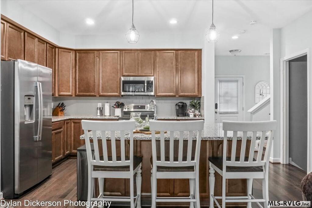 115 Rowboat Way
