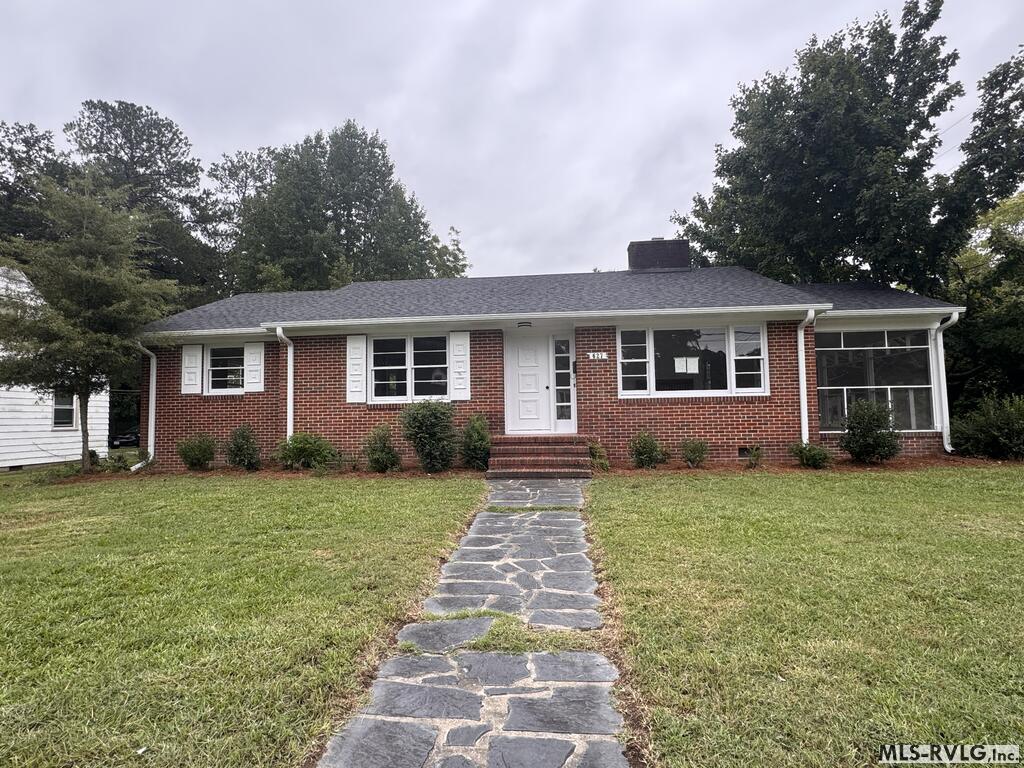 627 Peachtree Street