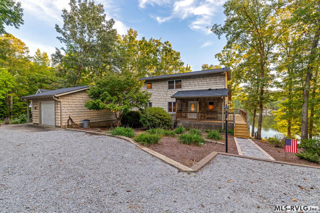 1463 Great Creek Drive