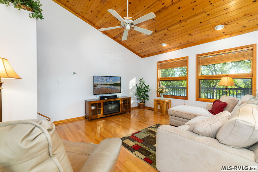 1463 Great Creek Drive