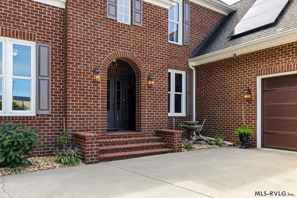 341 Piney Point Circle