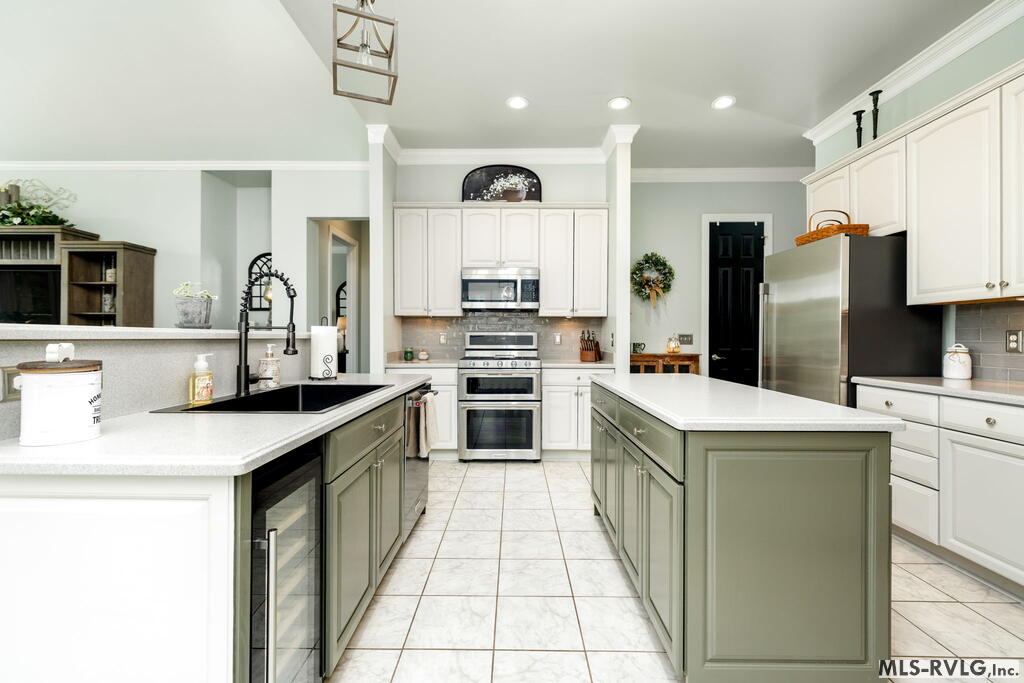341 Piney Point Circle