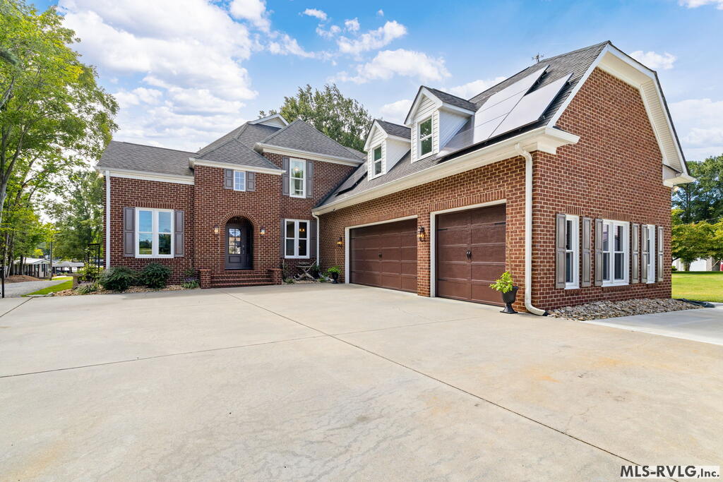 341 Piney Point Circle