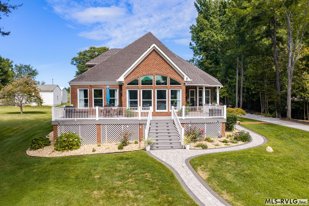 341 Piney Point Circle