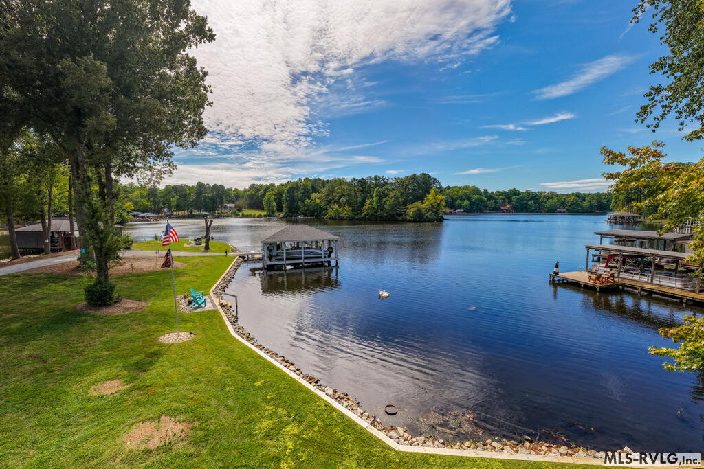 341 Piney Point Circle