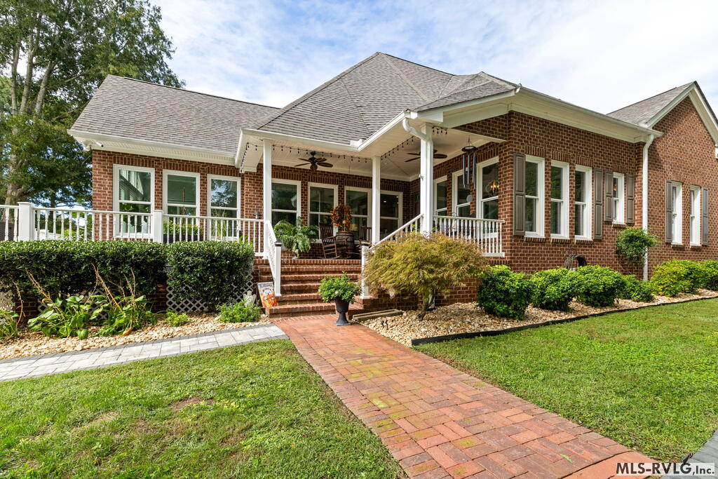 341 Piney Point Circle