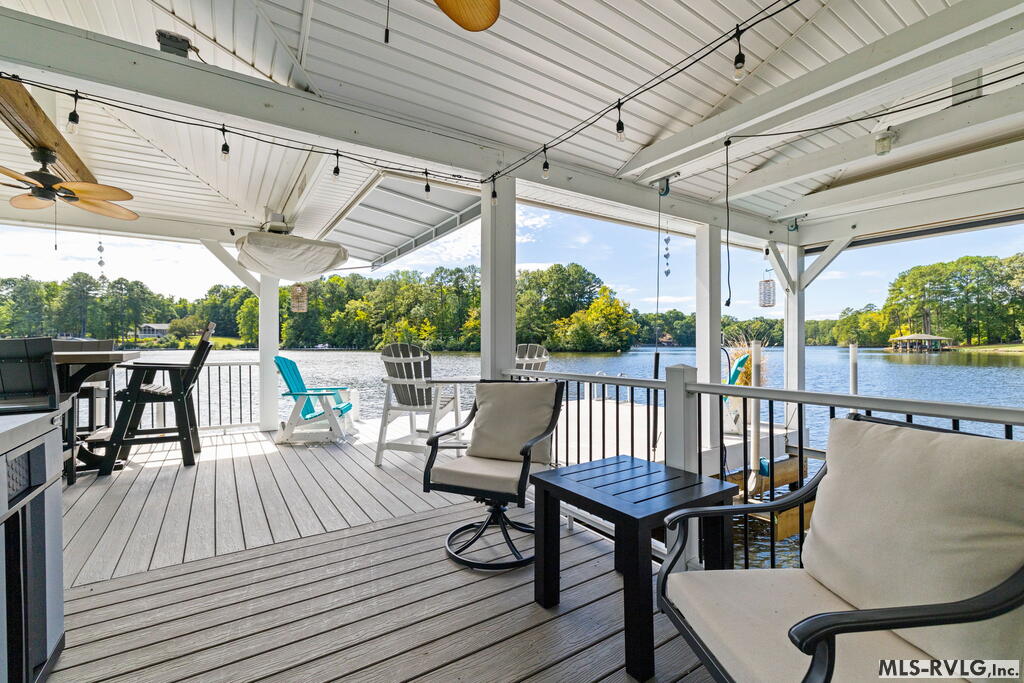 341 Piney Point Circle