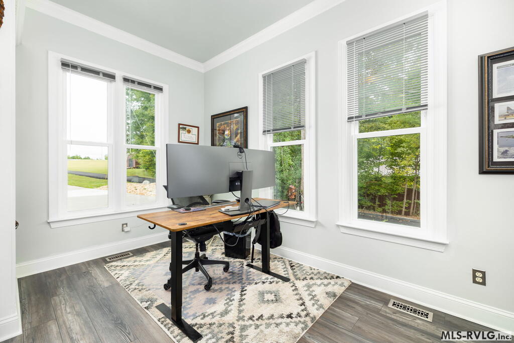 341 Piney Point Circle