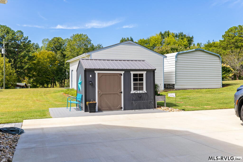 341 Piney Point Circle