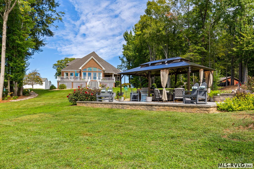 341 Piney Point Circle