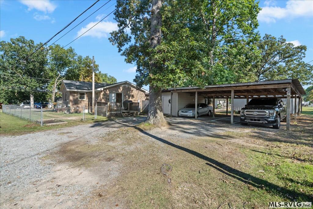1411 Hurley Street
