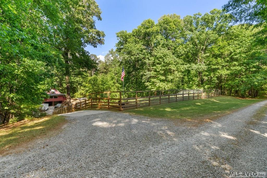 206 Greenvalley