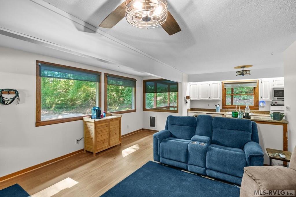 206 Greenvalley