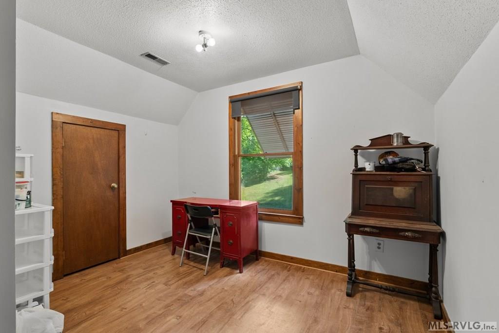 206 Greenvalley