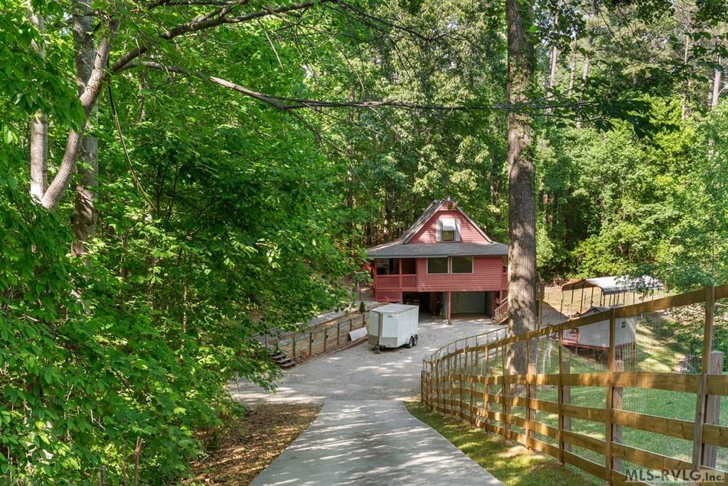 206 Greenvalley