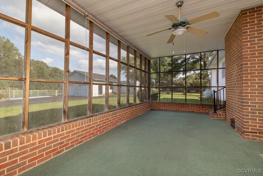 402 Cifers Ln