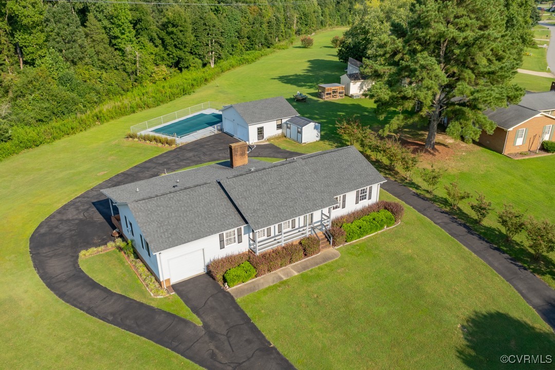 402 Cifers Ln
