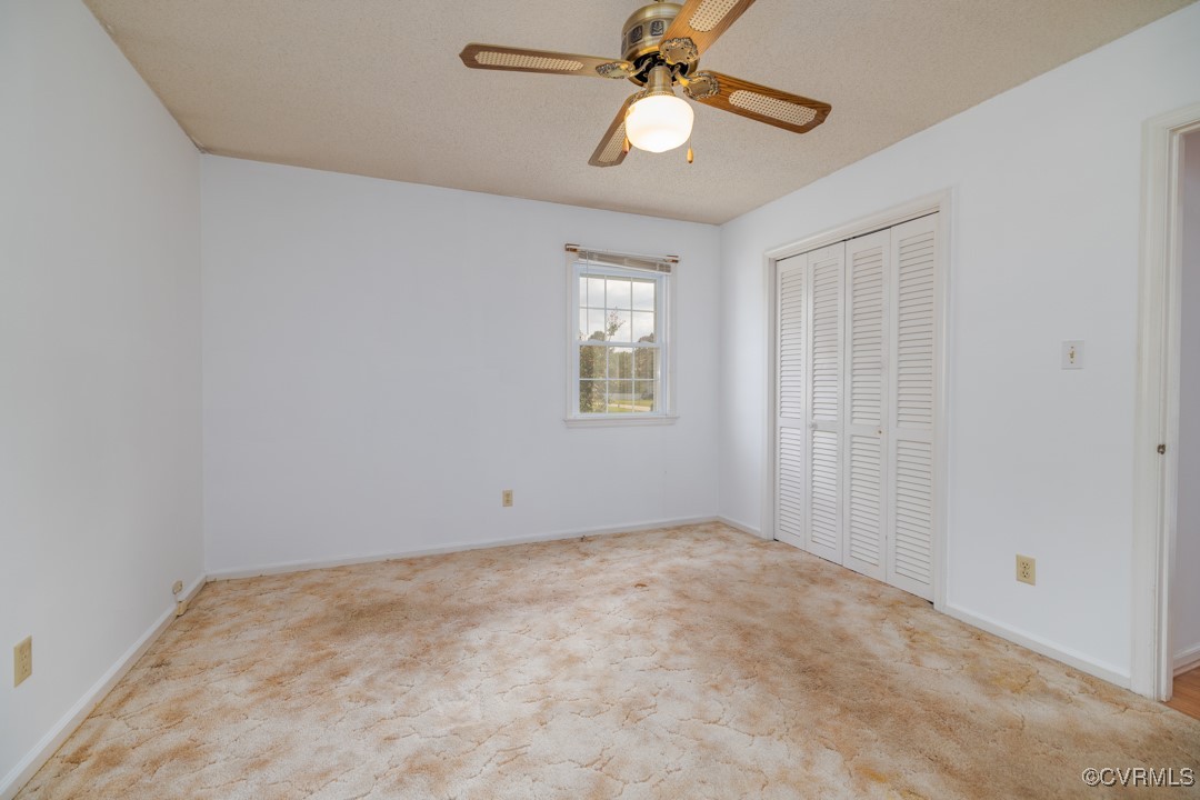 402 Cifers Ln