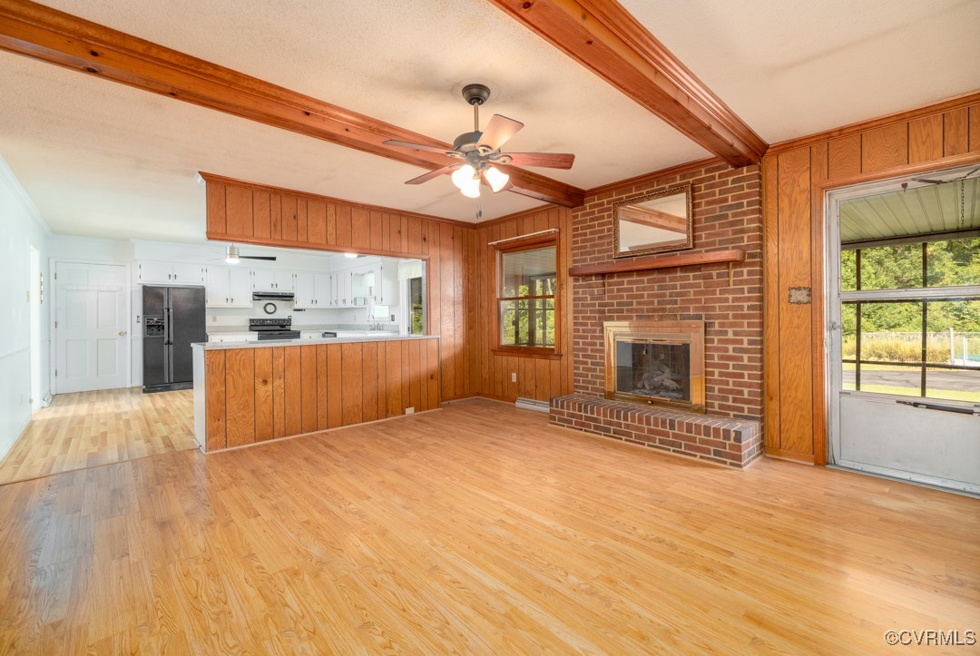 402 Cifers Ln