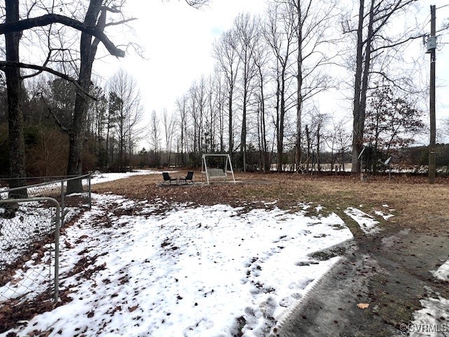 906 Otterdam Rd