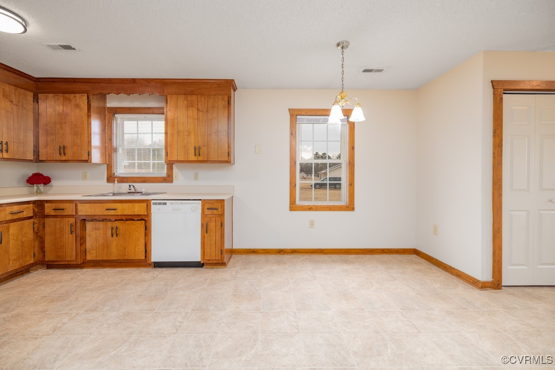 4465 Allen Rd