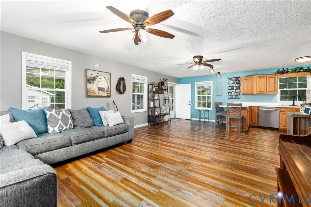 201 Van Dyke Cir