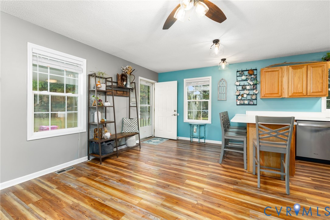 201 Van Dyke Cir