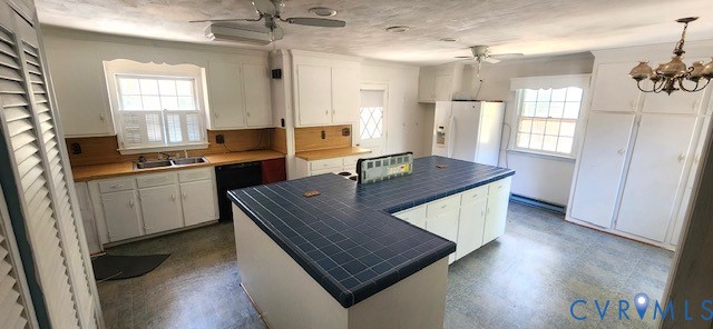 23048 Captain John Rd
