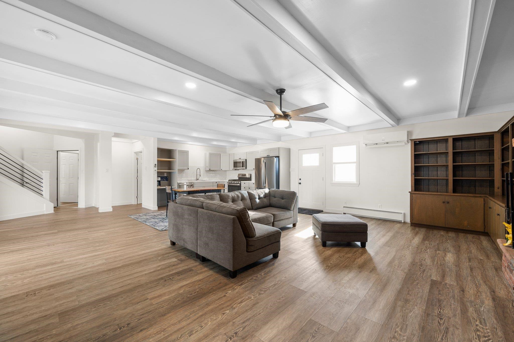 385 Jaber Road