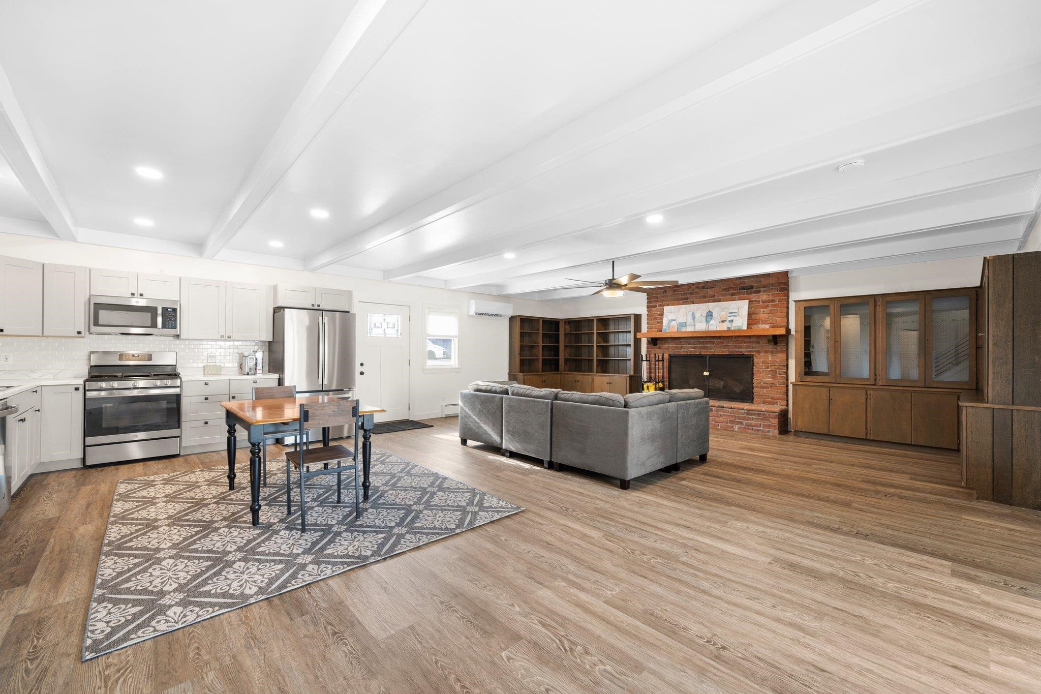 385 Jaber Road