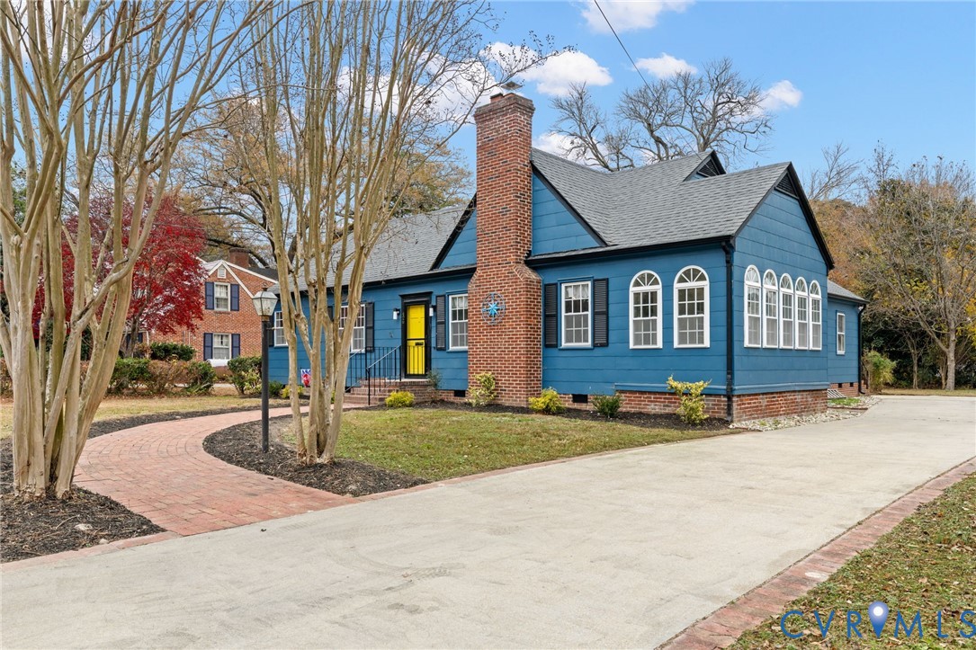426 Laurel St
