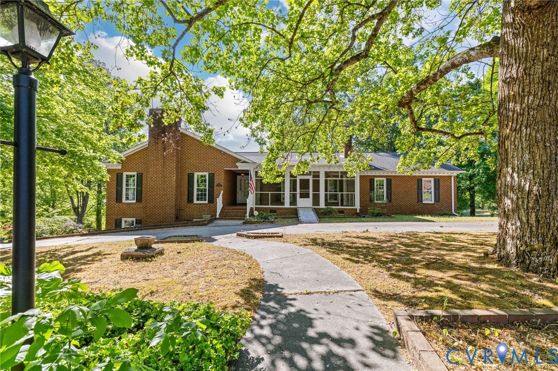 1503 Wiggins Rd