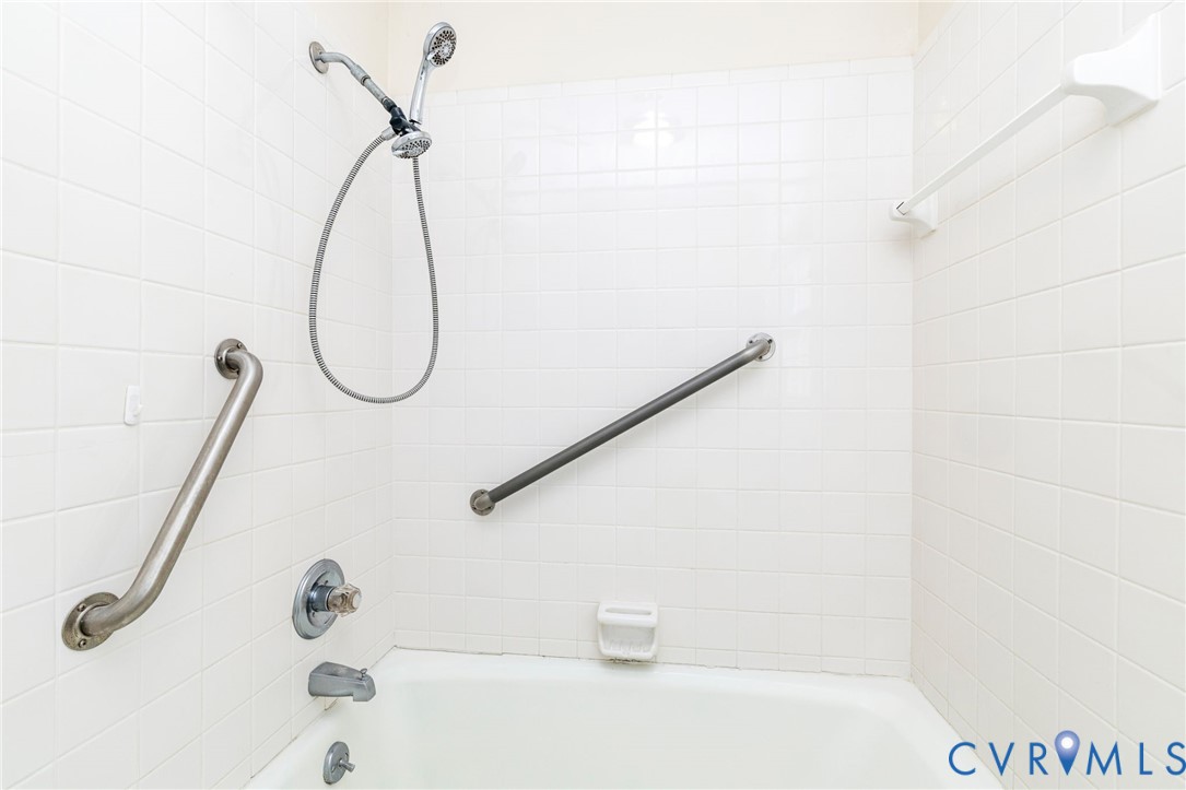 1503 Wiggins Rd