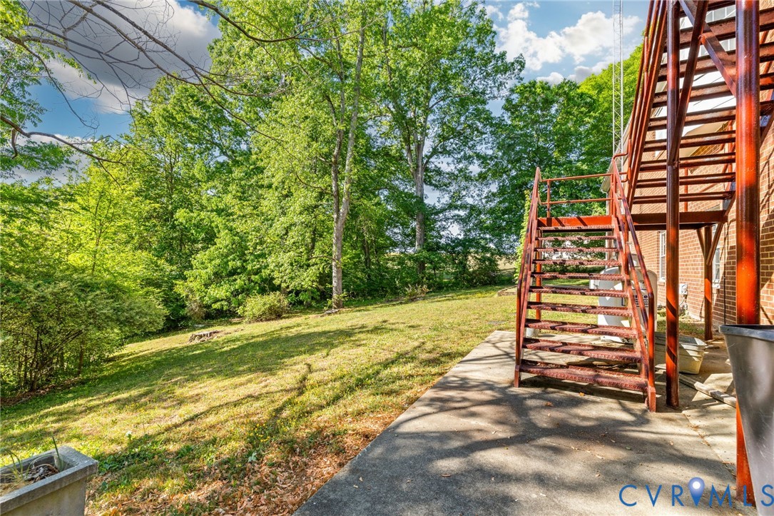 1503 Wiggins Rd