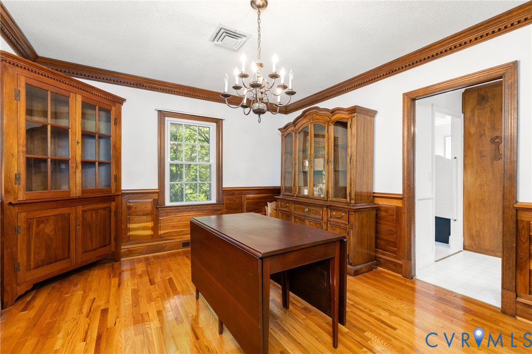 1503 Wiggins Rd
