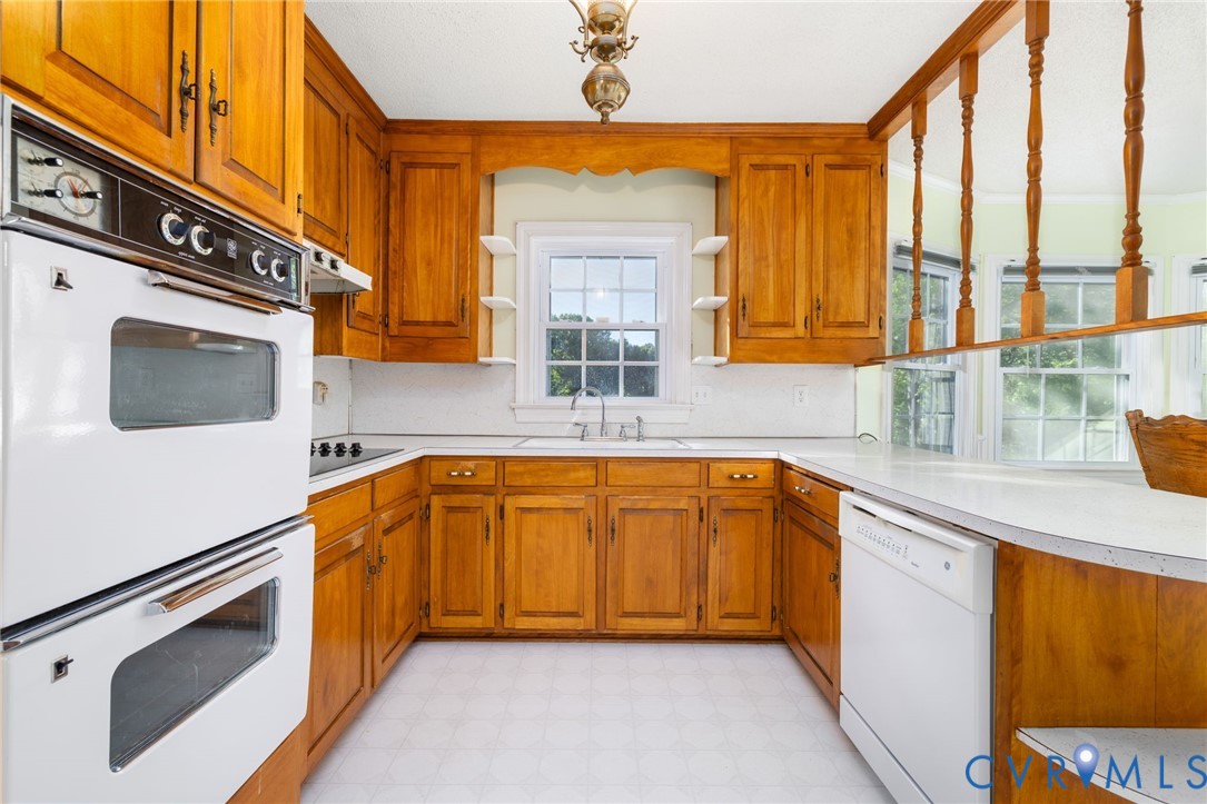 1503 Wiggins Rd