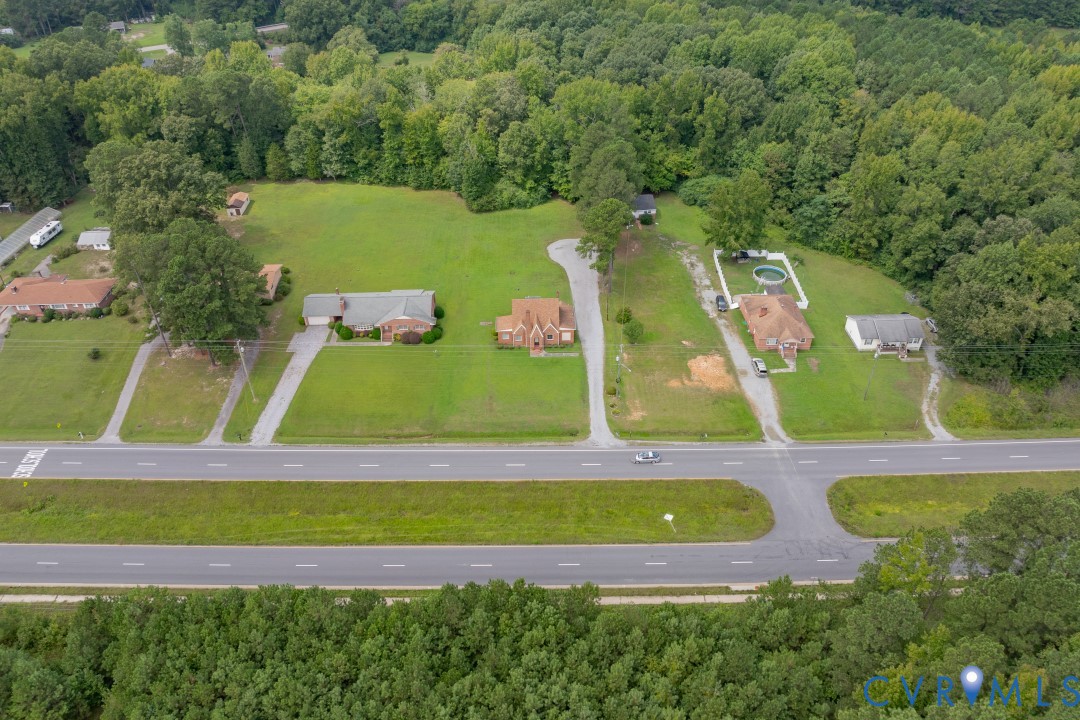 1300 Sussex Dr