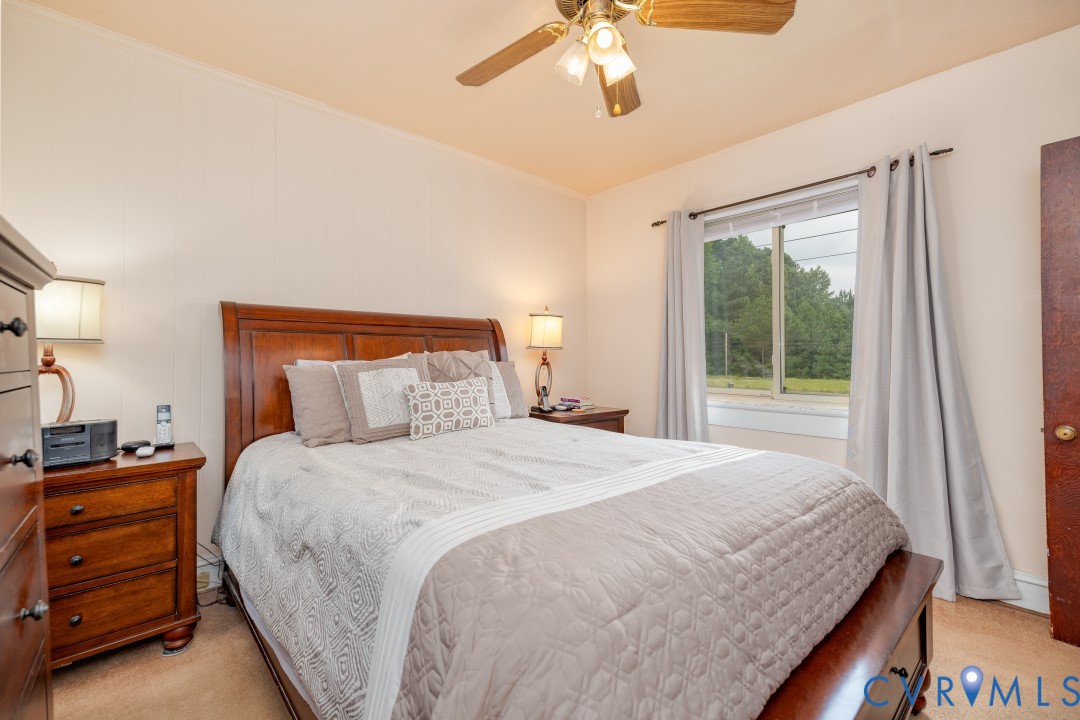 1300 Sussex Dr